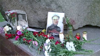 Митинг памяти Анны Политковской у Соловецкого камня. 2011.